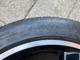 Wheels with tyres (Bullitt)